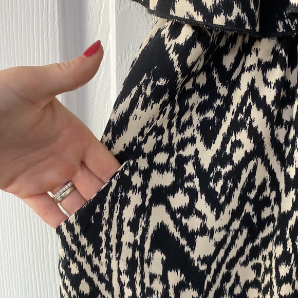 Julie Billiart romper - Picture 4 of 7